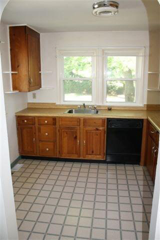 1786 Laberdee Road Adrian, MI 49221 - Photo 2 of 11 920972-1.JPG