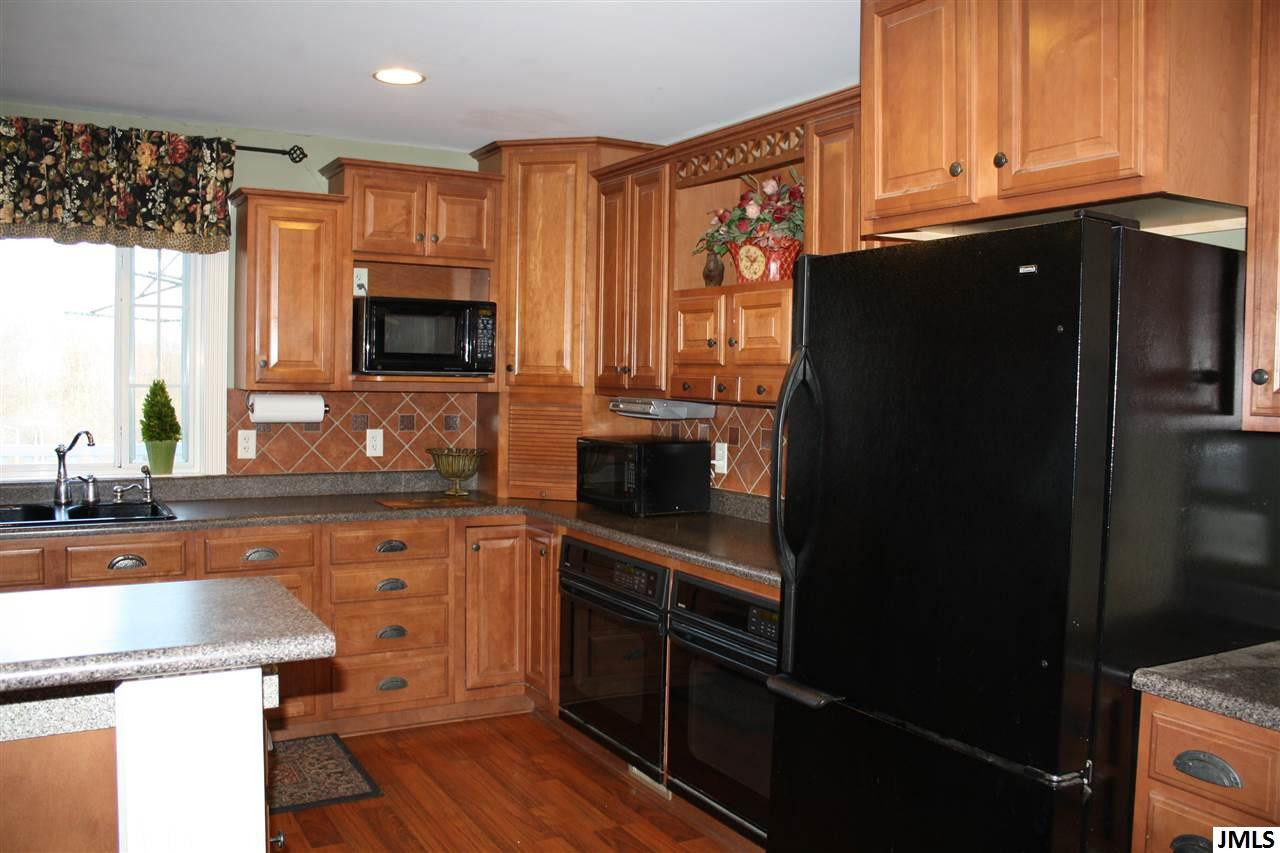 300 North Concord Road Albion, MI 49224 - Photo 3 of 31 Photo 3