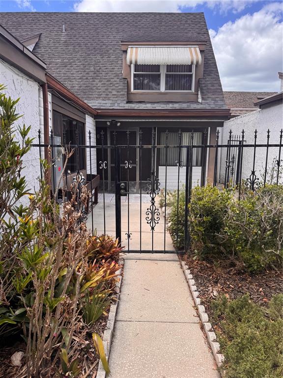 7831 Bridle Path Row Hudson, FL 34667 - Photo 3 of 30