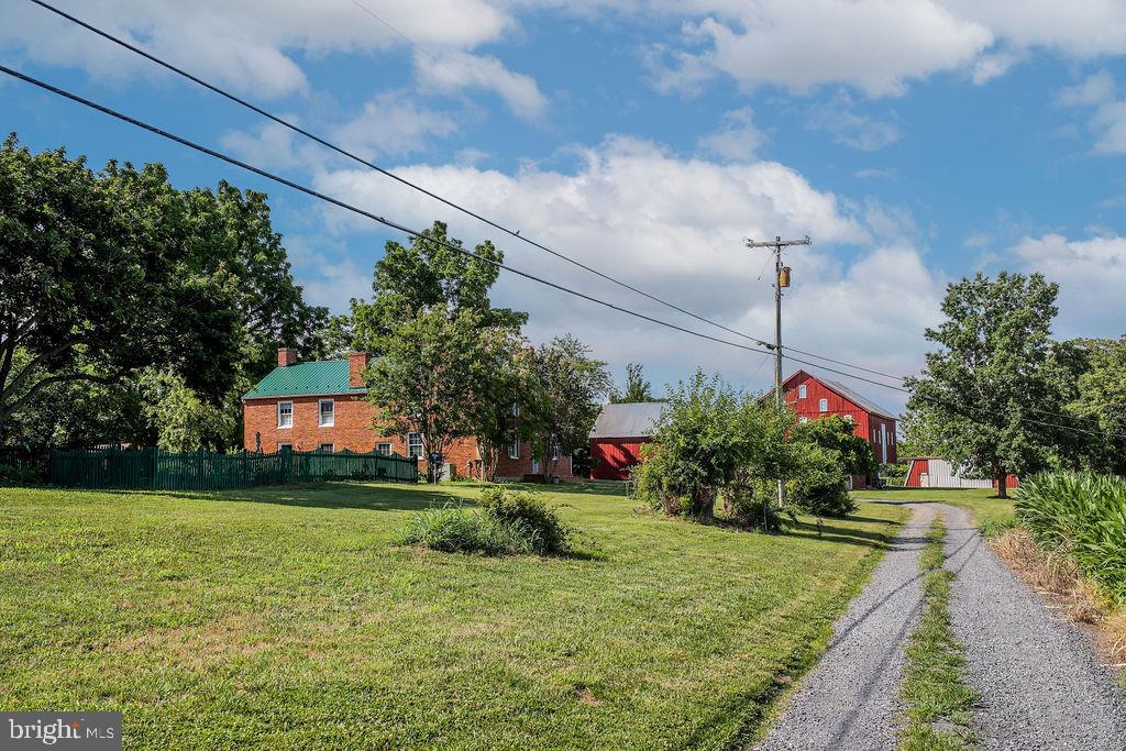 1901 Trough Road Shepherdstown, WV 25443 - Photo 5 of 40