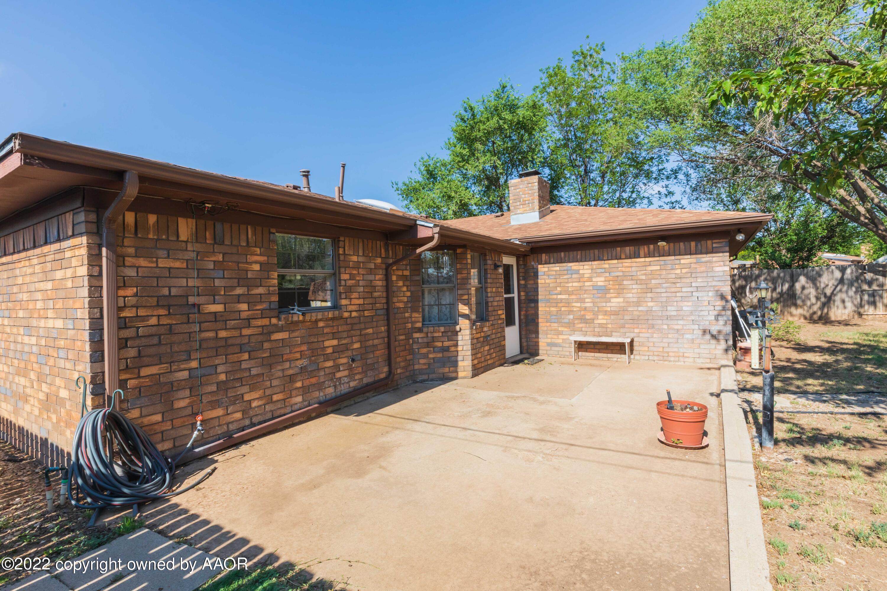 5408 Hillside Road Amarillo, TX 79109 - Photo 38 of 43 PATIO