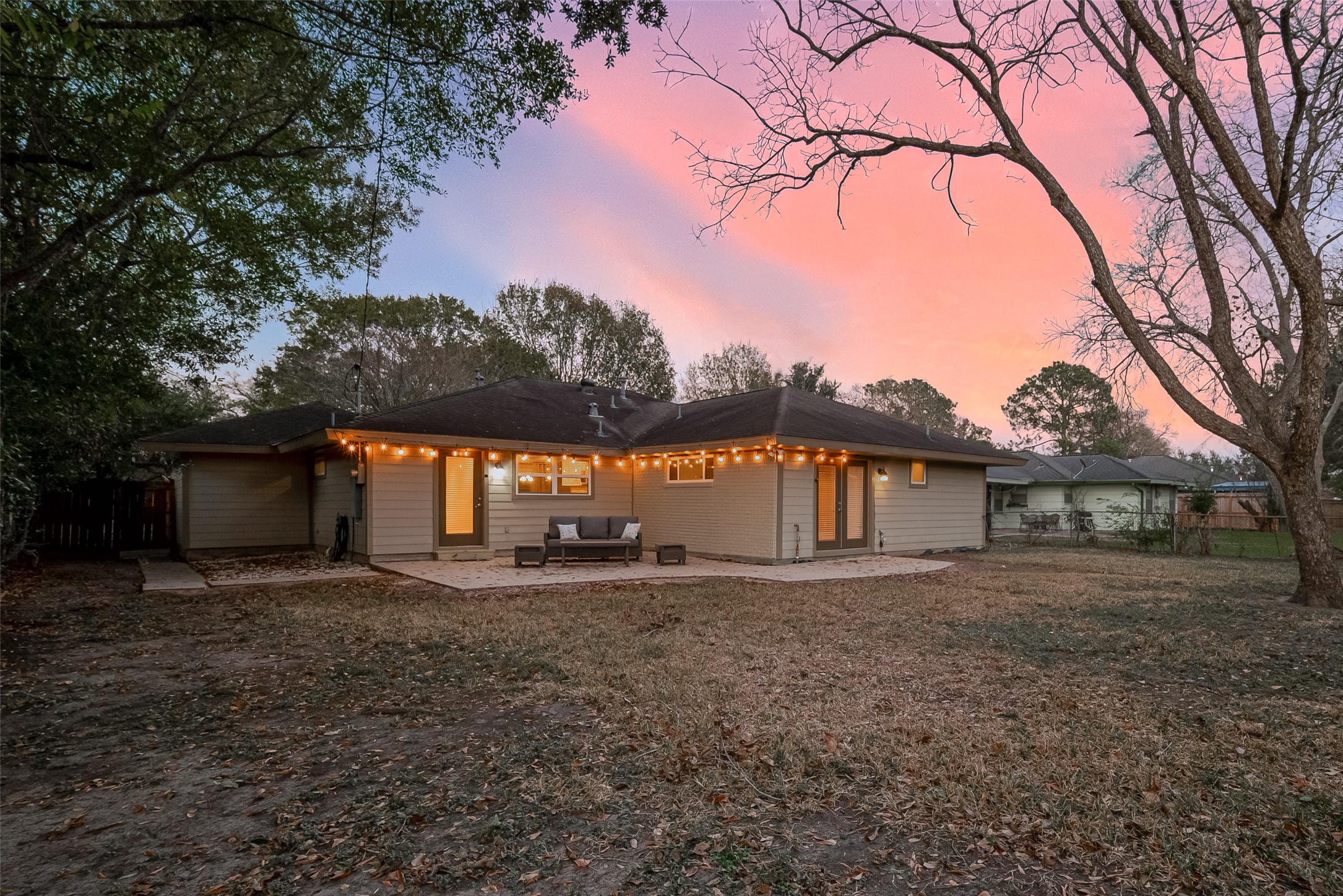 5323 Briarbend Drive Houston, TX 77096 - Photo 35 of 38 a view of a house with a yard