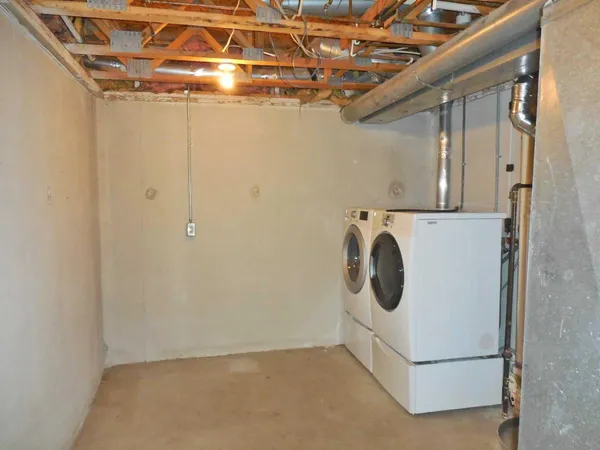 $3,000 | 4314 Hillside Drive, Ann Arbor, MI 48105