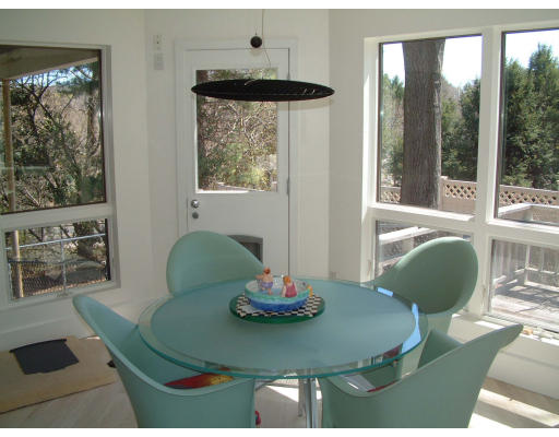 91 Winston Road Newton, MA 02459 - Photo 3 of 7 Gallery Image 3