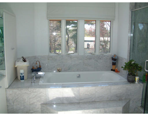 91 Winston Road Newton, MA 02459 - Photo 7 of 7 Gallery Image 7