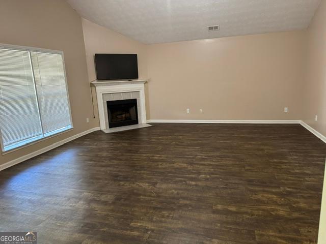 4393 English Loop Lithonia, GA 30038 - Photo 2 of 12