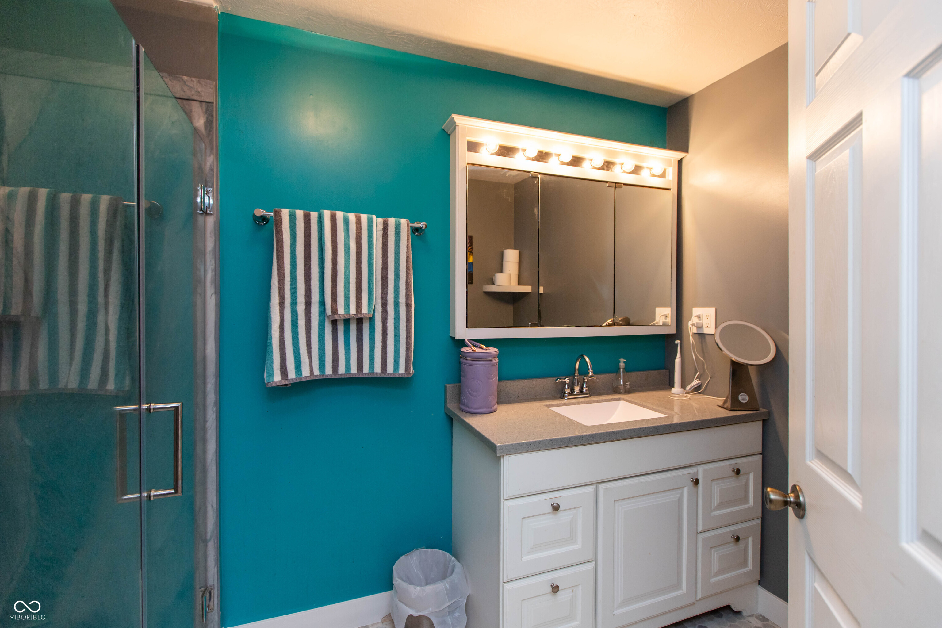 5421 Mendenhall Road Indianapolis, IN 46241 - Photo 9 of 19