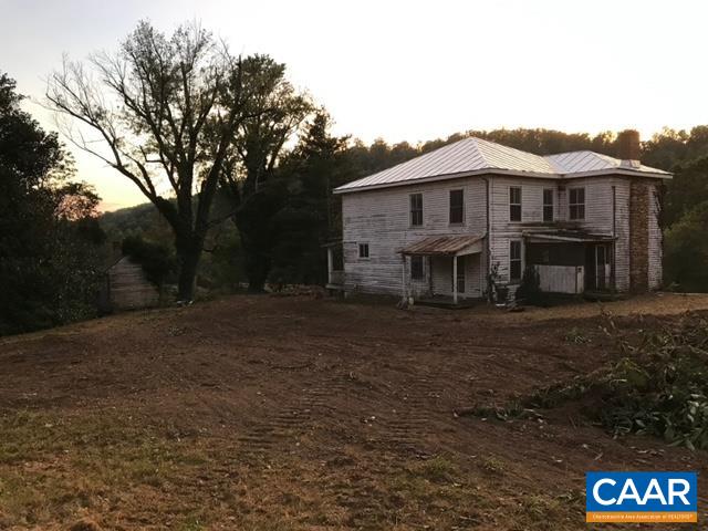 31 Orchard Road Lovingston, VA 22949 - Photo 16 of 17 a front view of a house with a yard
