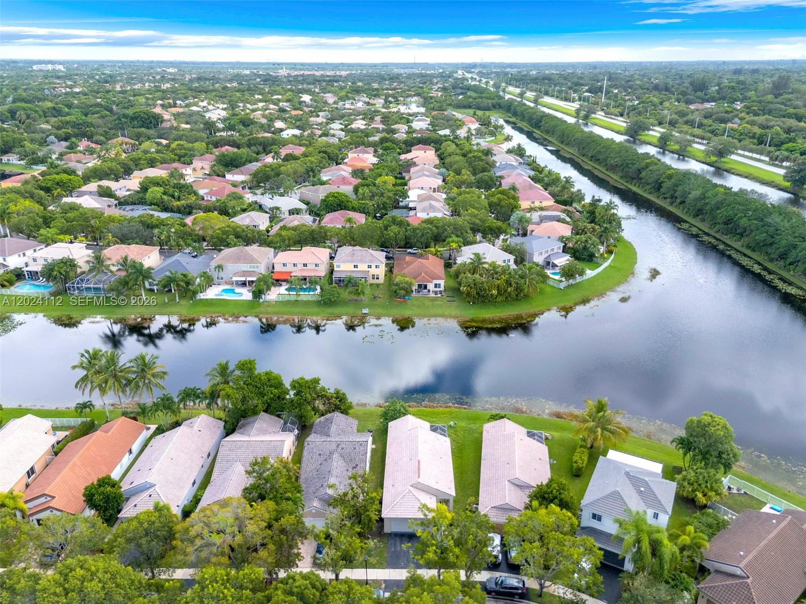 4366 Mahogany Ridge Drive Weston, FL 33331 - Photo 29 of 41