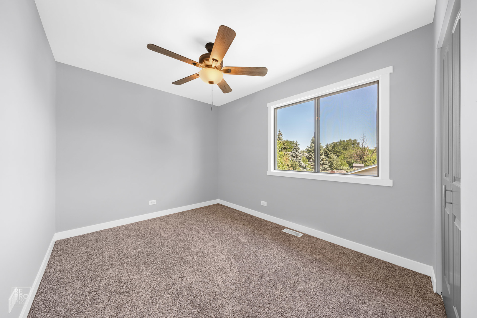 122 Cloverleaf Road Matteson, IL 60443 - Photo 9 of 15