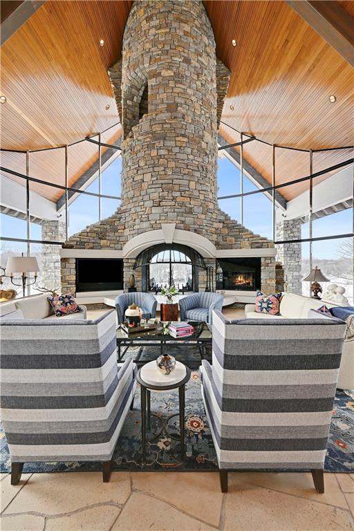 16900 South Highland Ridge Drive Loch Lloyd, MO 64012 - Photo 19 of 96