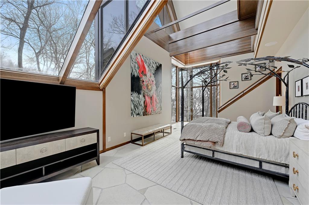 16900 South Highland Ridge Drive Loch Lloyd, MO 64012 - Photo 46 of 96