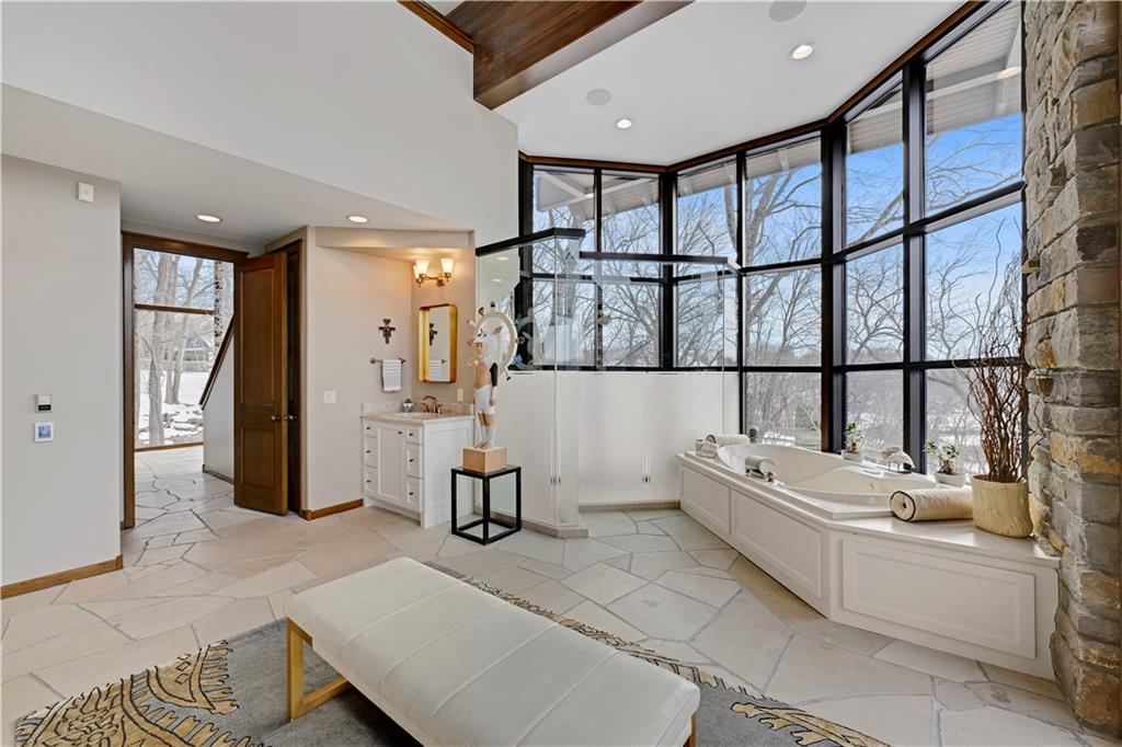 16900 South Highland Ridge Drive Loch Lloyd, MO 64012 - Photo 49 of 96