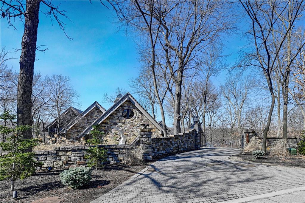 16900 South Highland Ridge Drive Loch Lloyd, MO 64012 - Photo 6 of 96