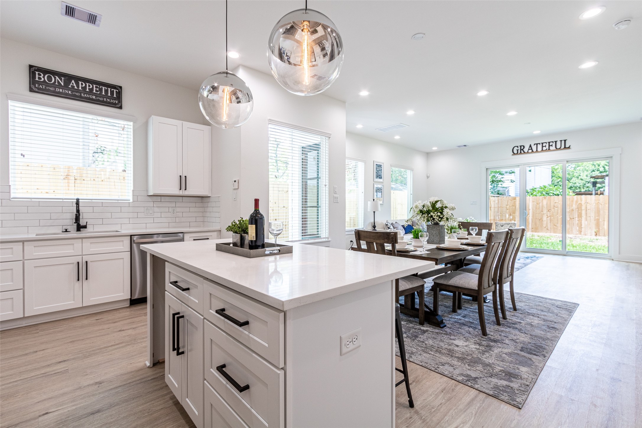 6814 Burkett Street, Unit B Houston, TX 77021 - Photo 14 of 30