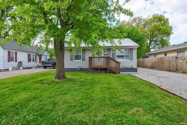 $170,000 | 2013 Margybeth Avenue, Evansville, IN 47714