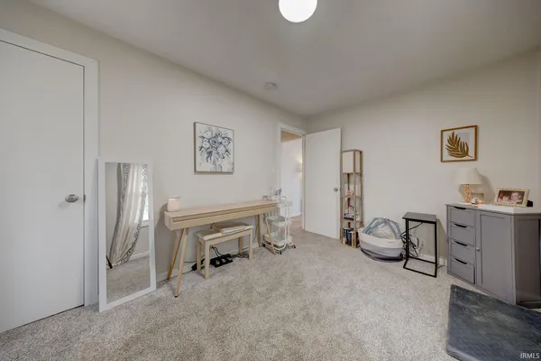 $170,000 | 2013 Margybeth Avenue, Evansville, IN 47714