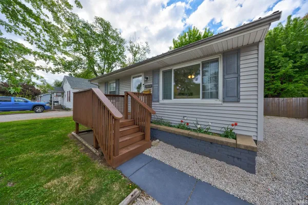 $170,000 | 2013 Margybeth Avenue, Evansville, IN 47714