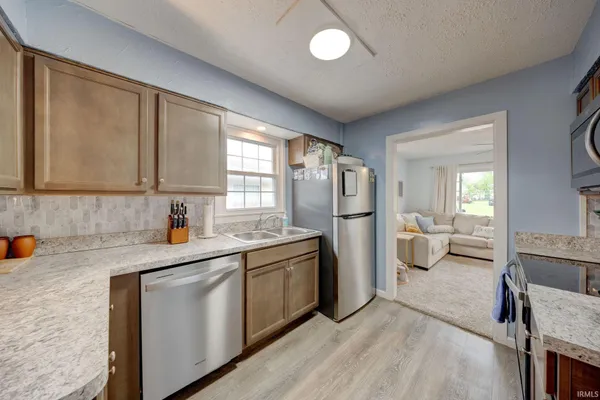 $170,000 | 2013 Margybeth Avenue, Evansville, IN 47714