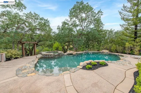 $3,498,000 | 4129 Grant Court, Pleasanton, CA 94566