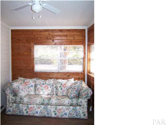 5384 Mulat Road Milton, FL 32583 - Photo 15 of 22 Florida Room or Sitting Room, perfect for a office/hobby room...a whatever you need room!