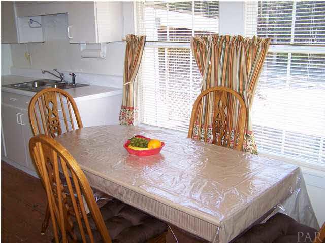 5384 Mulat Road Milton, FL 32583 - Photo 2 of 22 Sun drenched Dining Area.