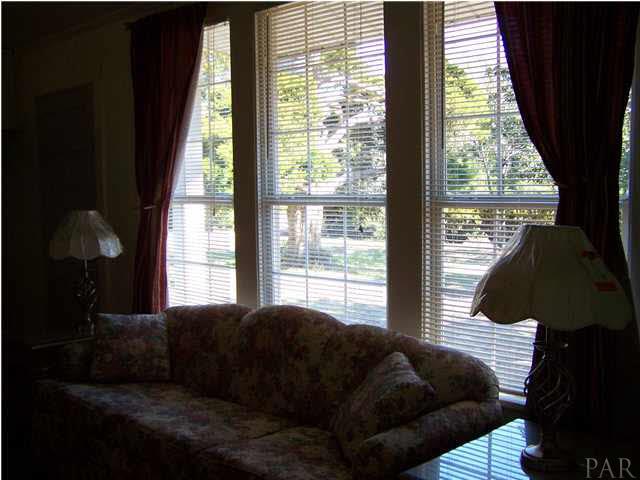 5384 Mulat Road Milton, FL 32583 - Photo 3 of 22 Living Room with front windows.