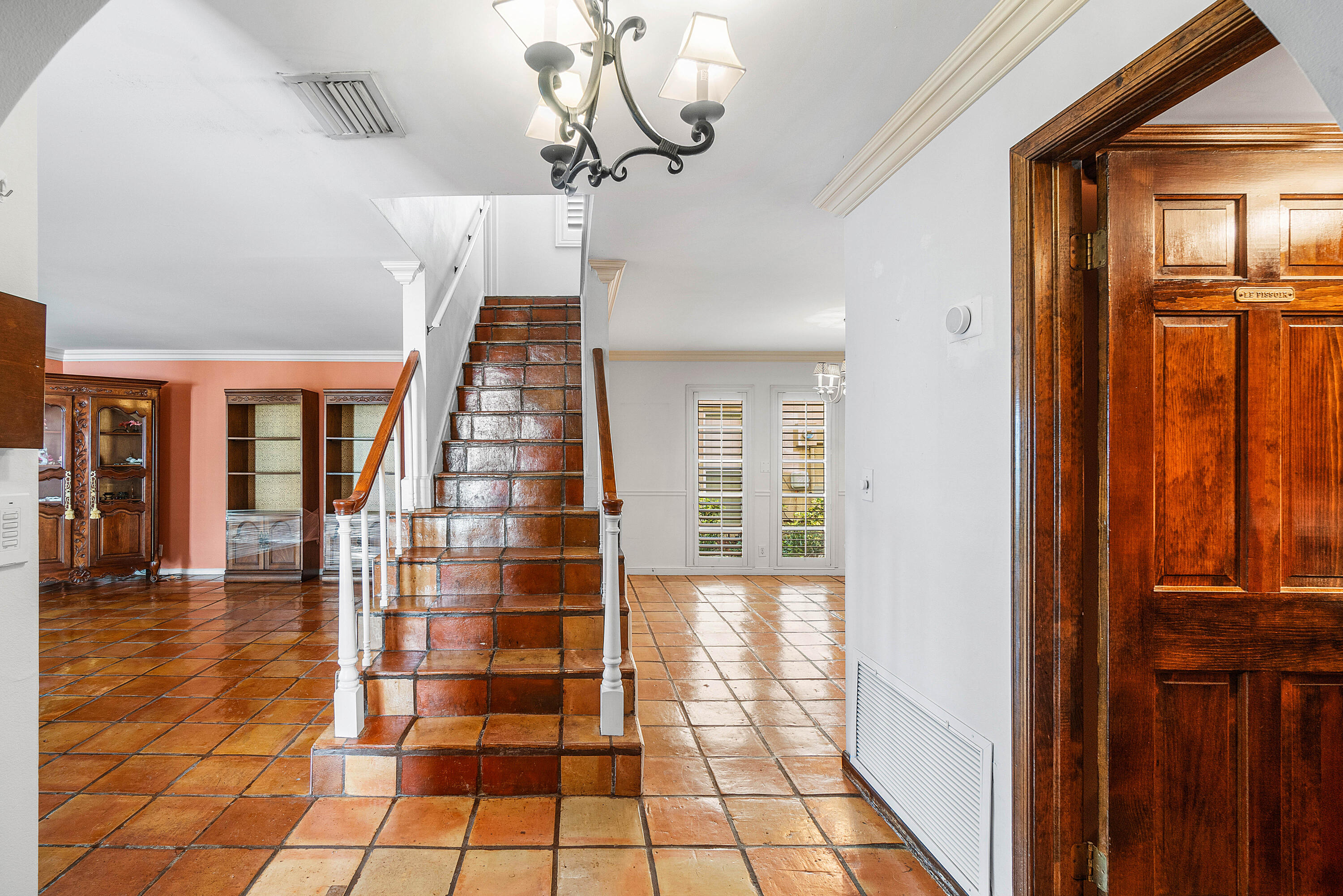 27 Southwest 5th Way Boca Raton, FL 33432 - Photo 8 of 36 Foyer