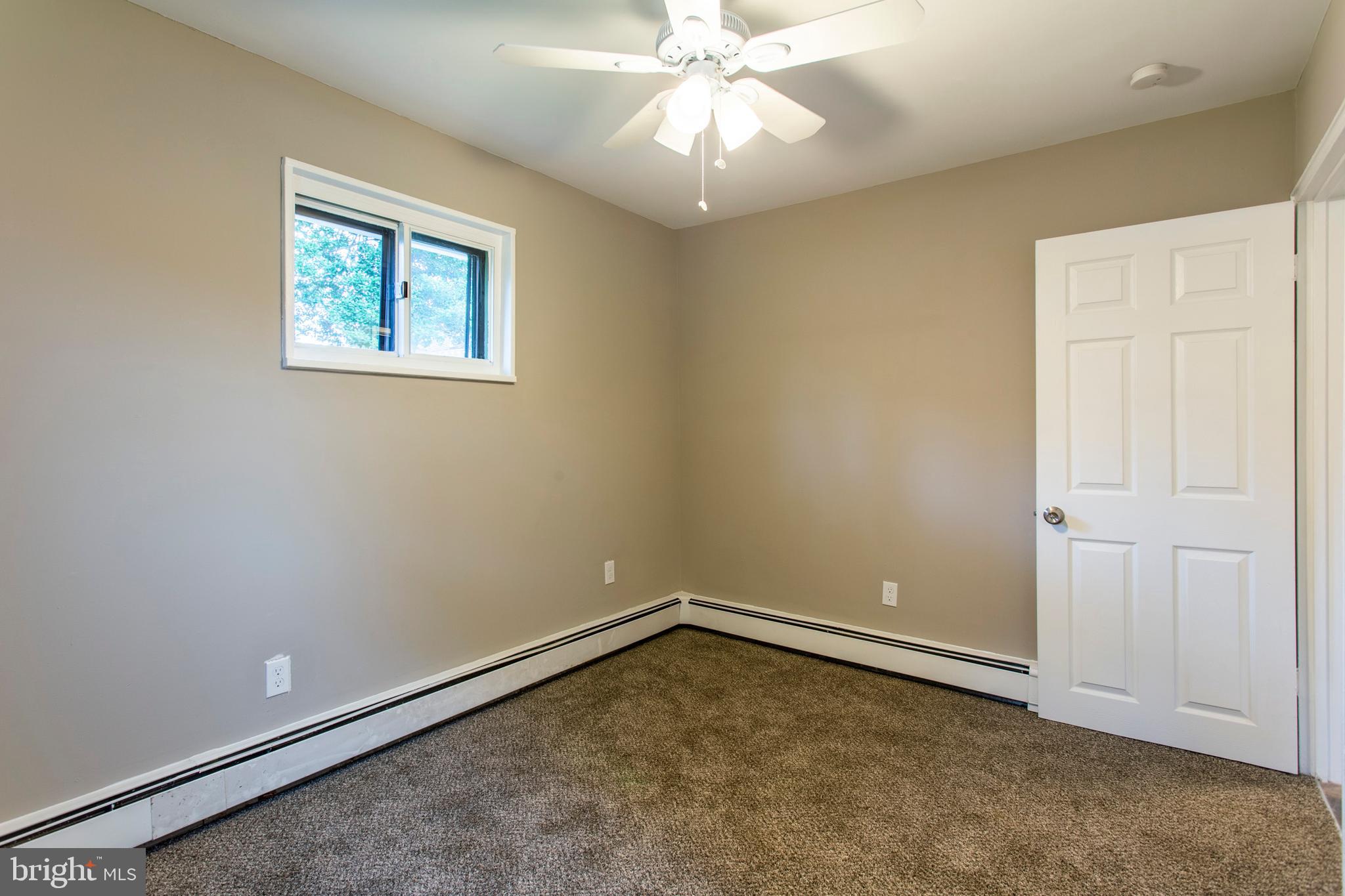 815 Cricket Road Secane, PA 19018 - Photo 12 of 25 Gallery Image 12