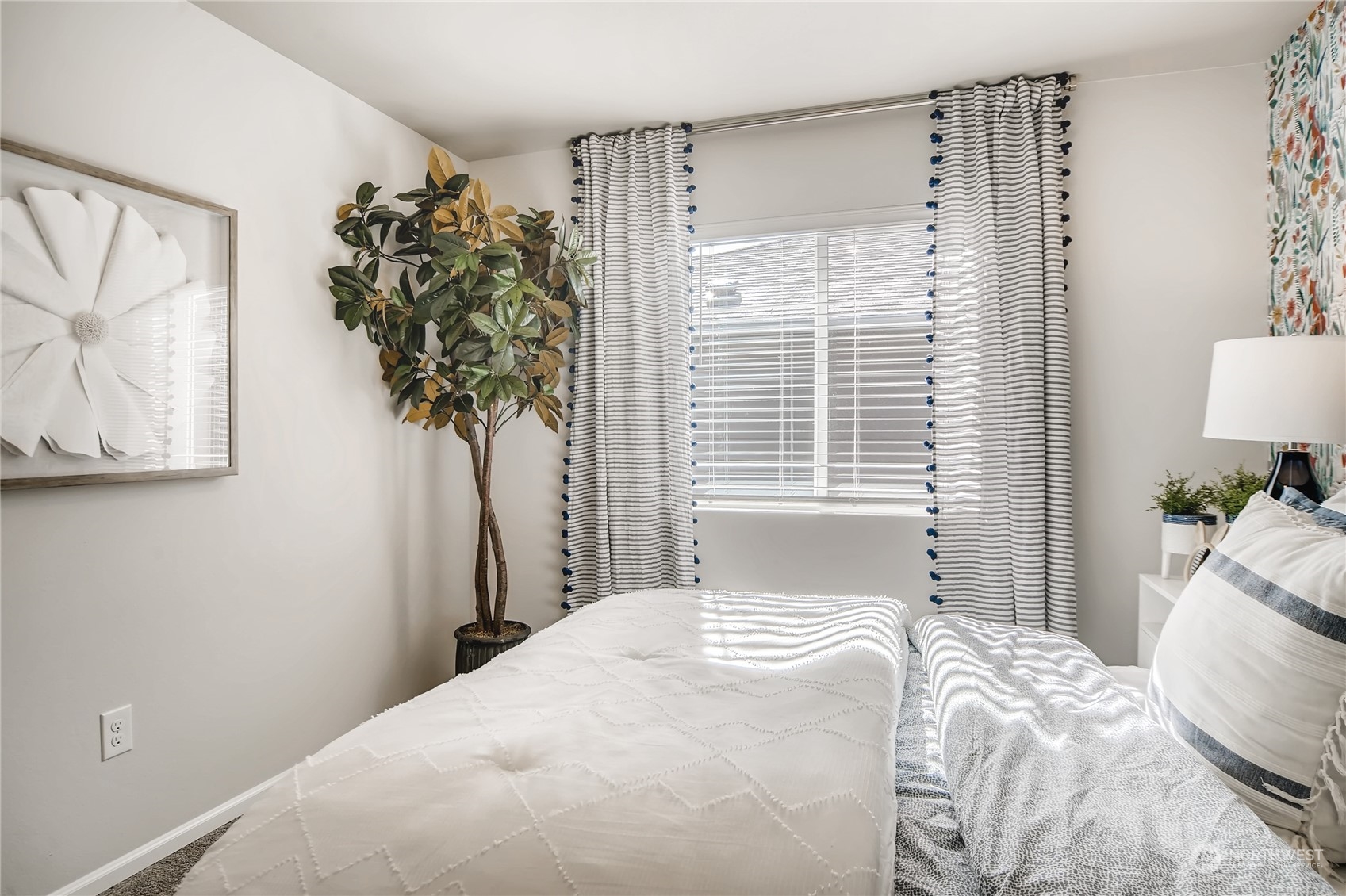 390 Northeast Ridgepoint Boulevard, Unit 140 Belfair, WA 98528 - Photo 8 of 17 Gallery Image 8