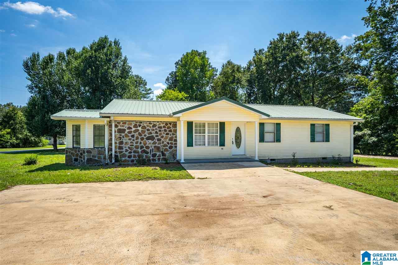 712 Valley School Road Jasper, AL 35504 - Photo 1 of 11