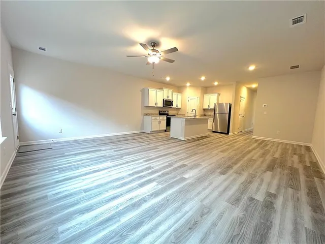 $2,000 | 4113 Oakwood Ter Court, Oakwood, GA 30566