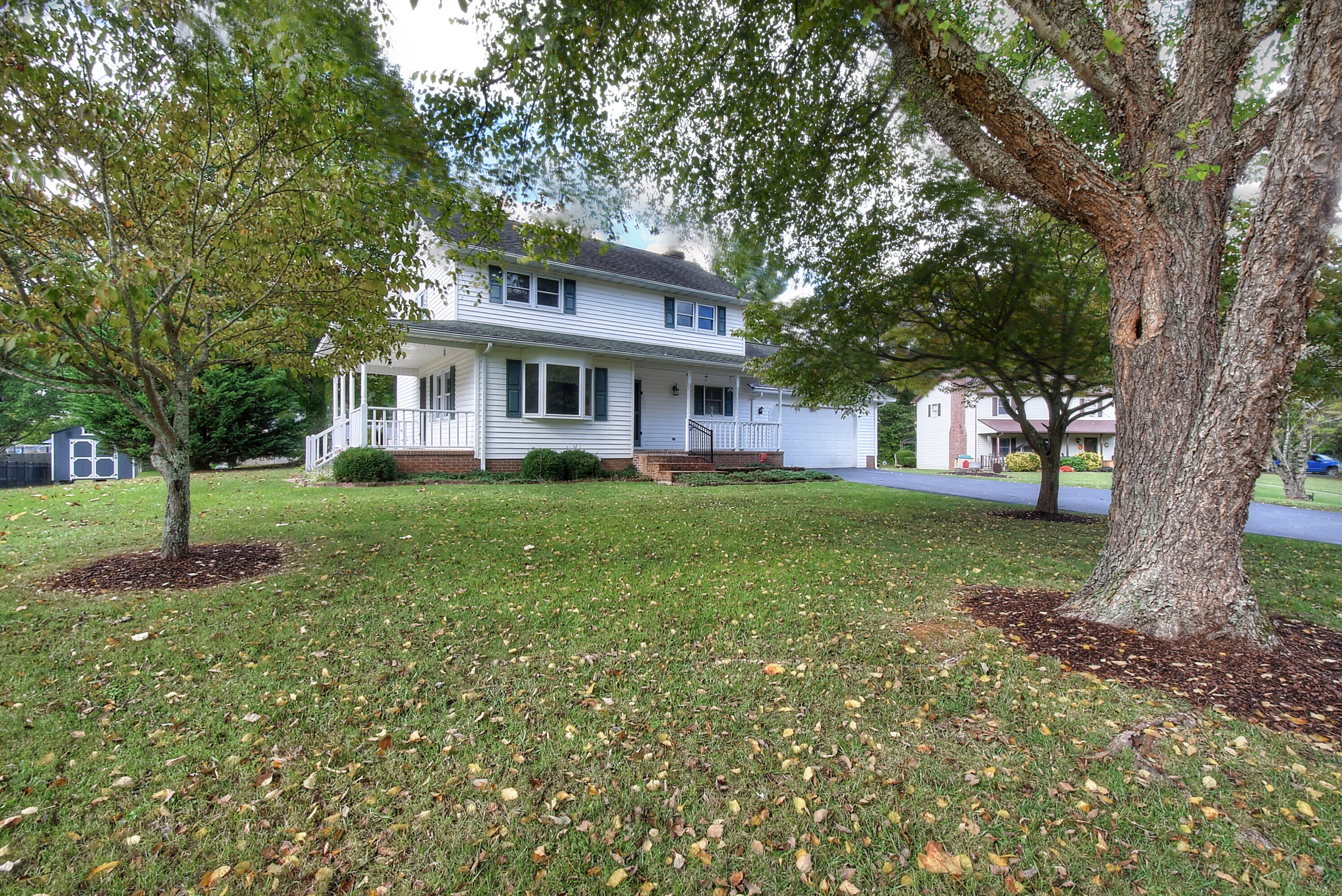 105 Poplar Grove Road Johnson City, TN 37601 - Photo 1 of 45 1