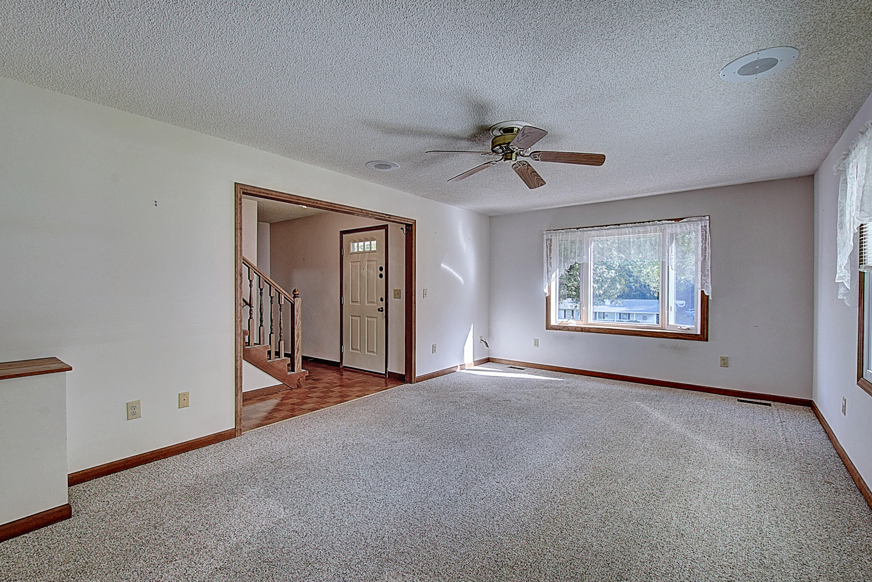 105 Poplar Grove Road Johnson City, TN 37601 - Photo 12 of 45 DSC_0028And8more