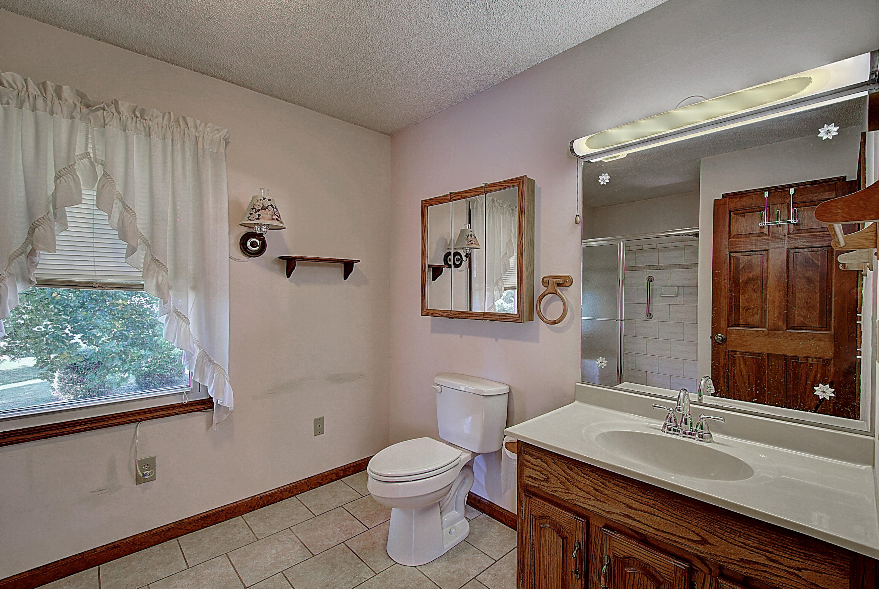 105 Poplar Grove Road Johnson City, TN 37601 - Photo 26 of 45 DSC_0145And8more_1