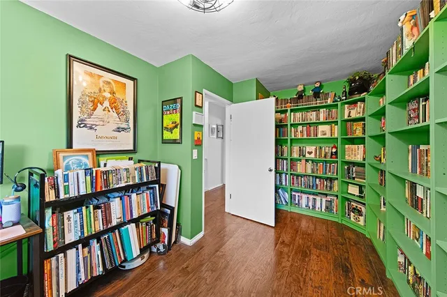 a book shelf with wooden floor in a book shelf