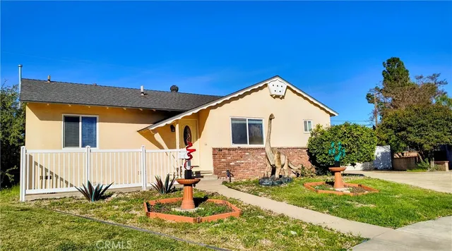$699,900 | 633 North Maple Way, Upland, CA 91786