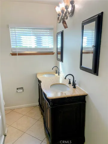 $699,900 | 633 North Maple Way, Upland, CA 91786