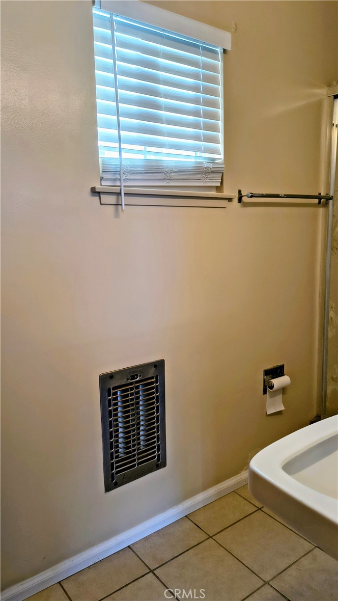 633 North Maple Way Upland, CA 91786 - Photo 25 of 32