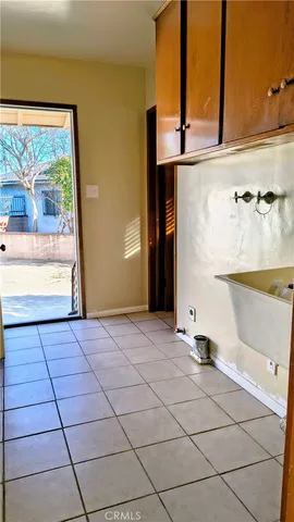 $699,900 | 633 North Maple Way, Upland, CA 91786