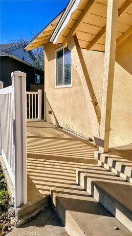 $699,900 | 633 North Maple Way, Upland, CA 91786