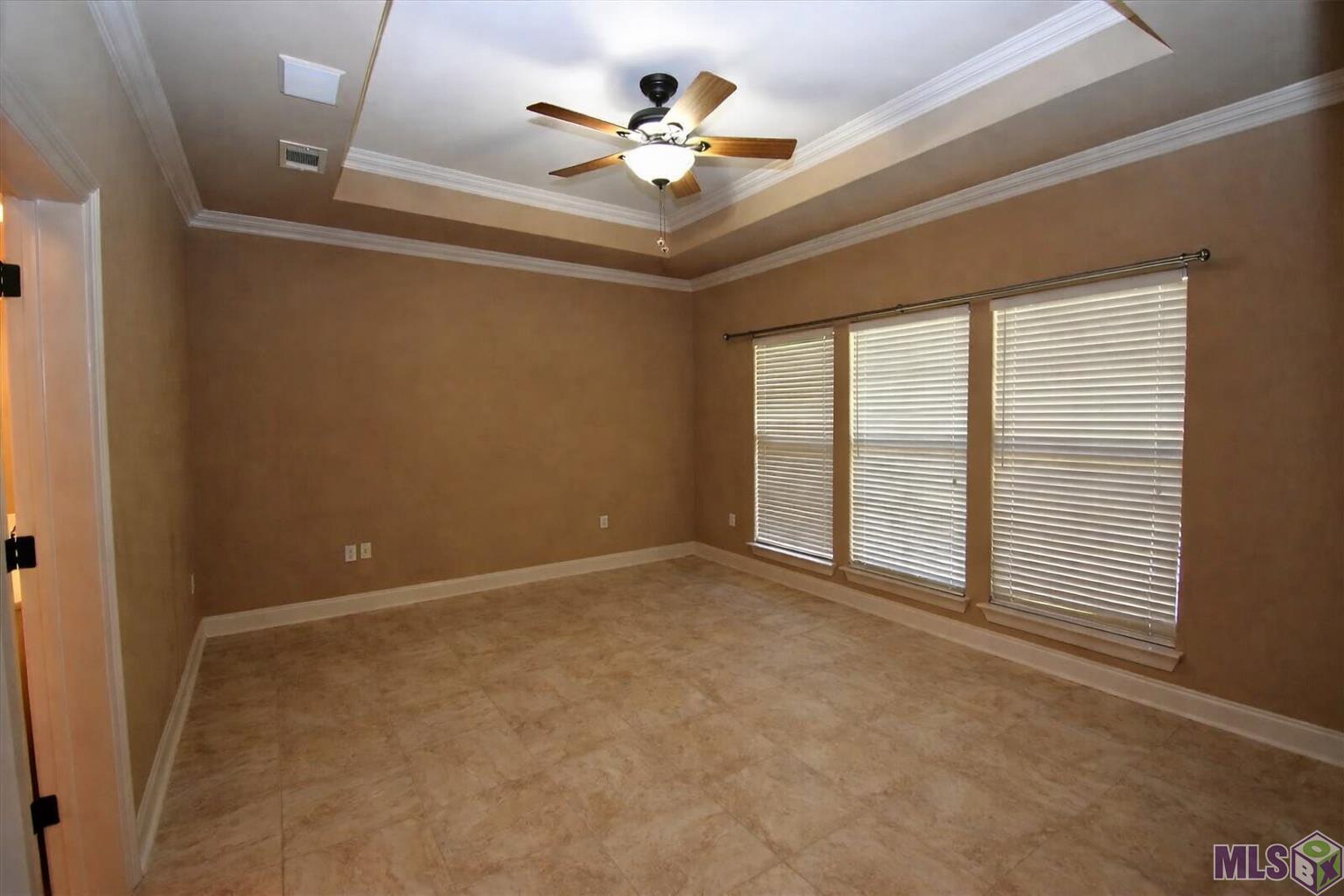 12803 Hidden Ridge Lane Baton Rouge, LA 70816 - Photo 7 of 8