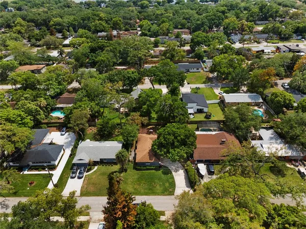 $375,000 | 354 Hickory Drive, Maitland, FL 32751