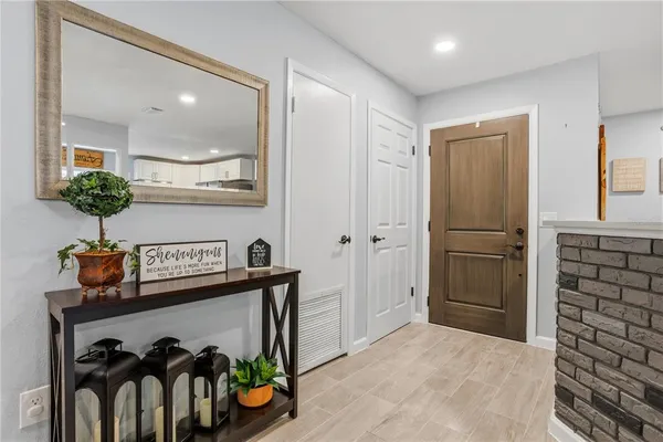 $375,000 | 354 Hickory Drive, Maitland, FL 32751