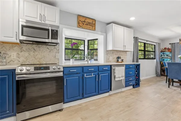 $375,000 | 354 Hickory Drive, Maitland, FL 32751