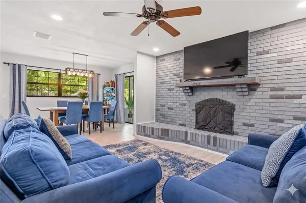 $375,000 | 354 Hickory Drive, Maitland, FL 32751