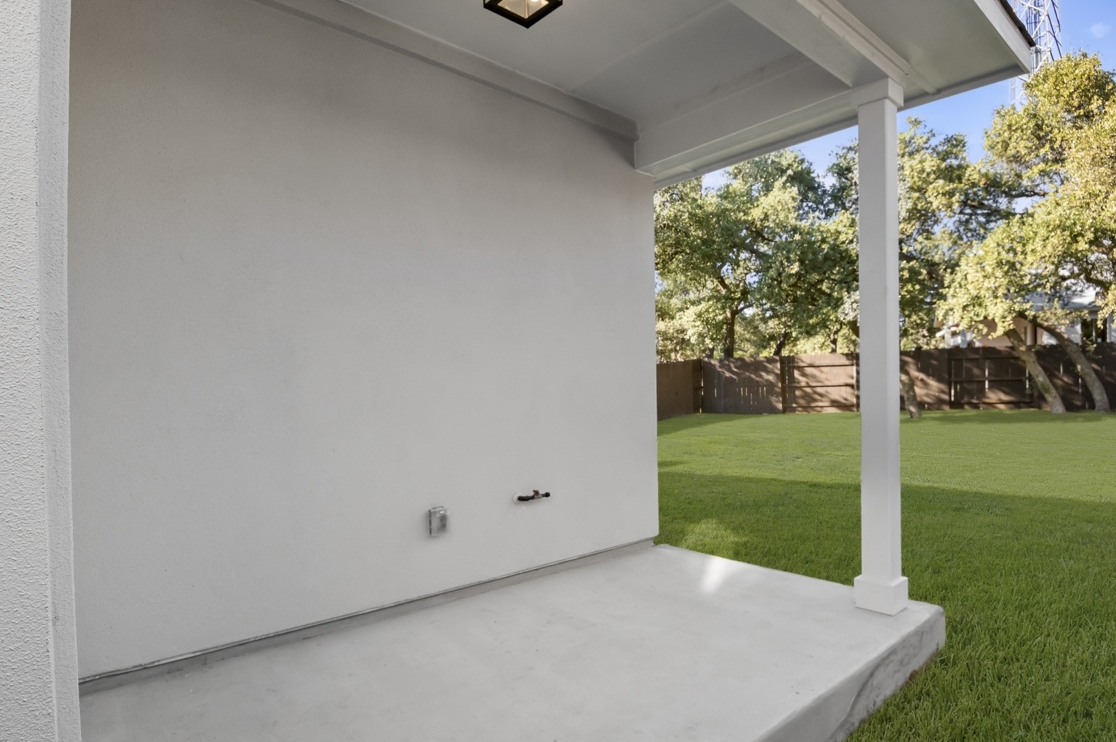 2605 Sam Bass Road, Unit 104 Round Rock, TX 78681 - Photo 33 of 36