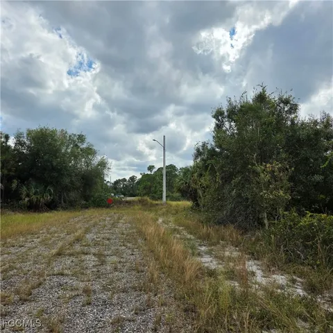$32,000 | 4627 Karen Avenue North, Lehigh Acres, FL 33971