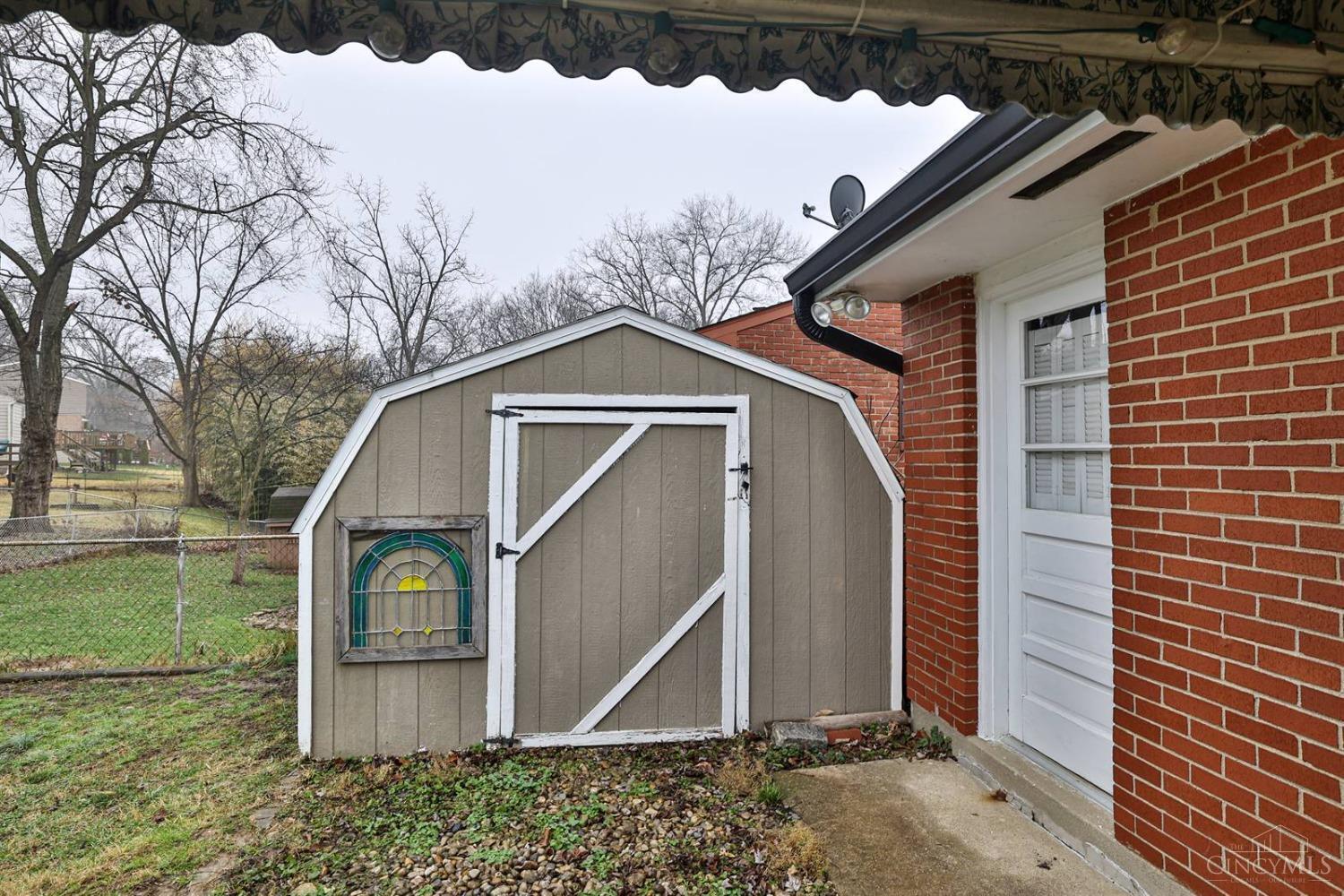 982 Sutton Road Cincinnati, OH 45230 - Photo 32 of 34 Gallery Image 32