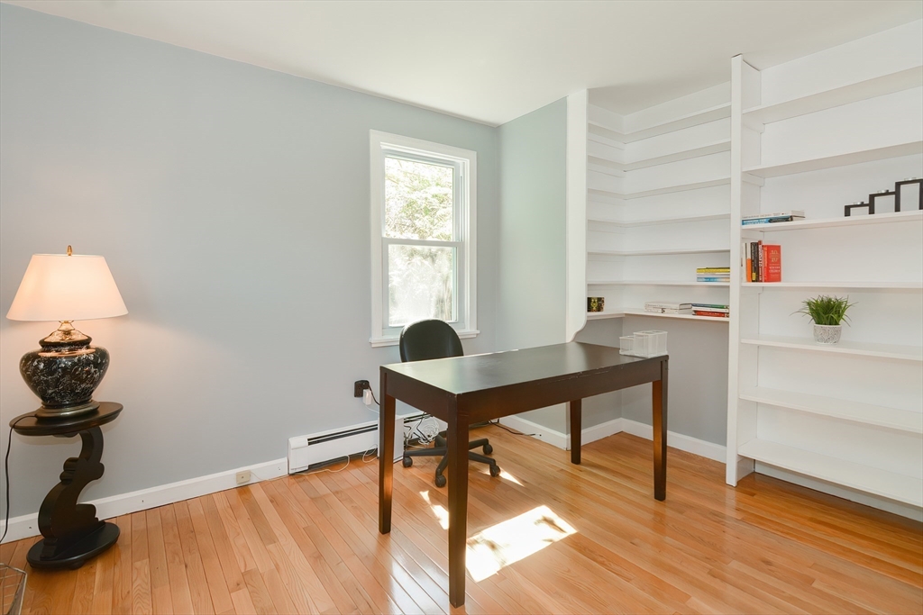 204 Boston Post Road Wayland, MA 01778 - Photo 11 of 42